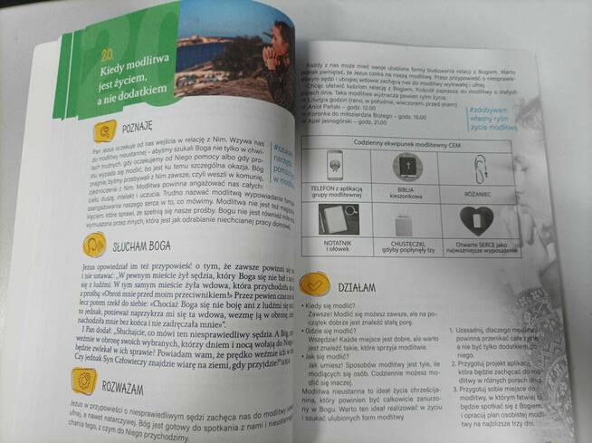 Szczęśliwi, którzy żyją wiarą - Religia klasa 2