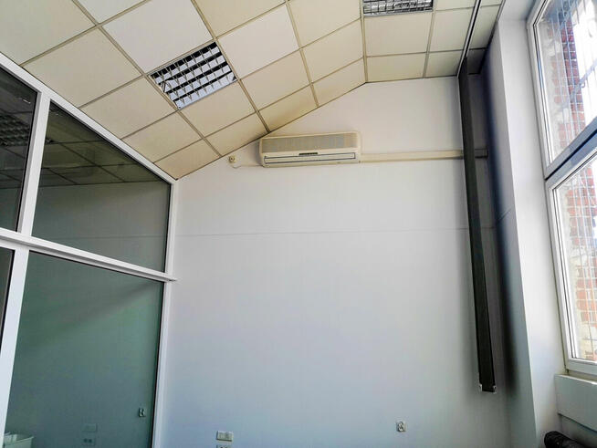 Do wynajęcia biuro 50 m2 klimatyzowane Fabryczna