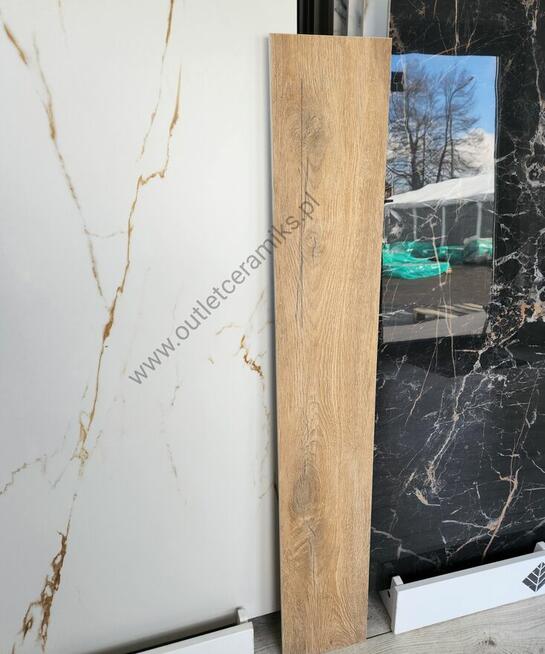 Płytki na schody, stopnica drewnopodobna 120X30 Guardian beż