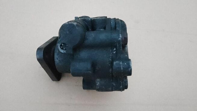 Pompa wspomagania Audi A6 C5 A4 B6 B7 VW Passat B5 Phaeton