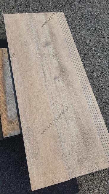 Schody drewnopodobne stopnice gres 120x30 Sentimental gat.1