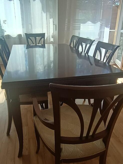 Stylowy, elegancki stół, drewniany, prostokątny rozkładany