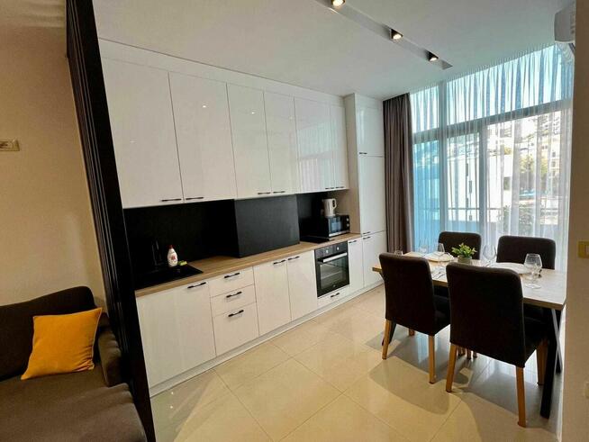 Luksusowy apartament w I linii brzegowej w Sarandzie-Albania