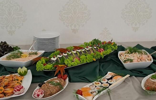 Catering - Usługa - Organizacja Przyjęć