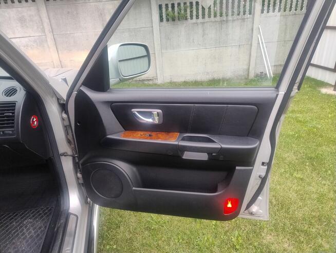 HYUNDAI TERRACAN 2003 Rok