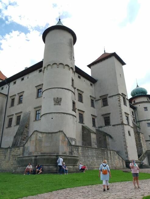 Poznam kobietę wolną prawnie.