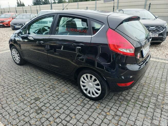 Ford Fiesta Ślicznotka Titanium mały przebieg