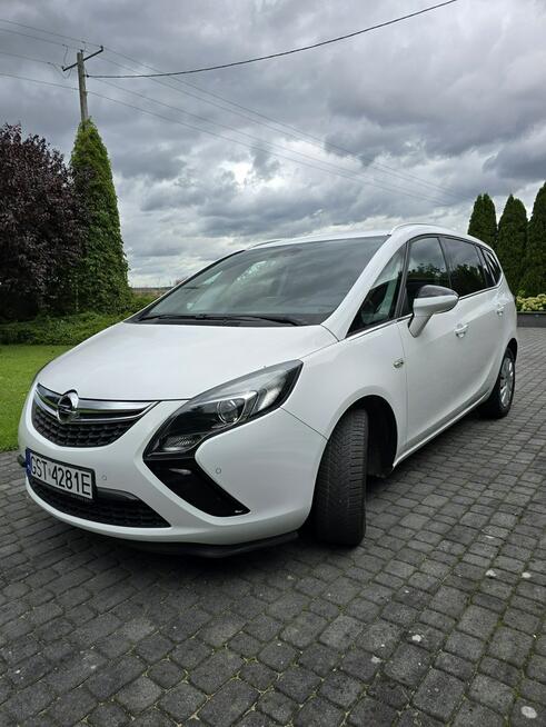 Opel Zafira 99 tys.
