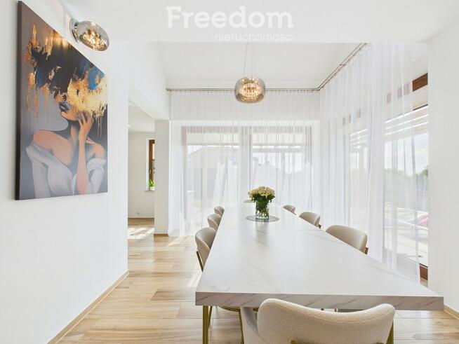 Zachwycający DOM WOLNOSTOJĄCY w zielonej okolicy