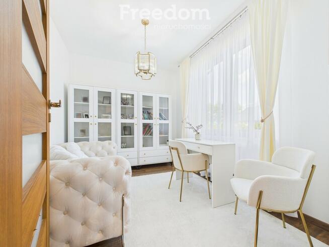 Zachwycający DOM WOLNOSTOJĄCY w zielonej okolicy