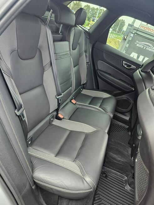 Volvo XC 60 2.0d Kamera R DESIGN Skóra ACC AutoPilot Grzane Fotele BEZWYPADEK