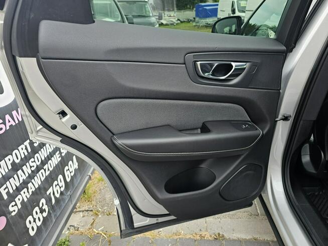 Volvo XC 60 2.0d Kamera R DESIGN Skóra ACC AutoPilot Grzane Fotele BEZWYPADEK