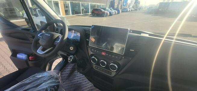 Iveco Daily 35S18 H L4H2 16M3 Pakiet StyleComfort PlusKamera Akt.Tempo 1947 zł Super Cena!