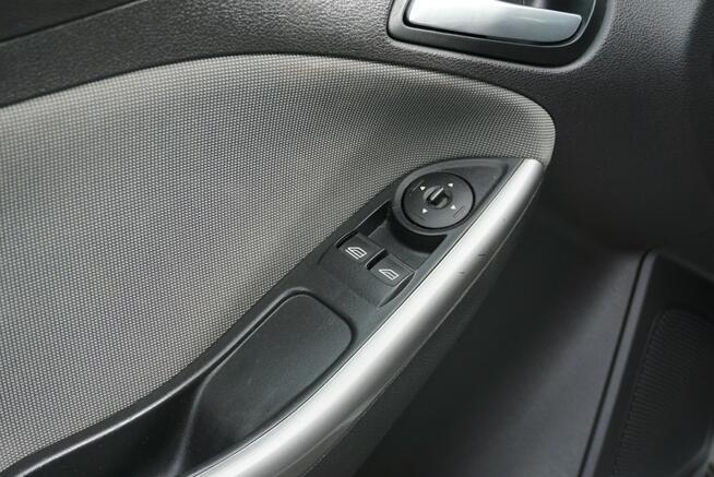 Ford Focus zarejestrowany, ubezpieczony