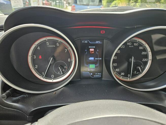 Suzuki Swift BoosterJet SHVS / Hybrid Comfort+/ Nawigacja / Kamera / Tempomat / itd