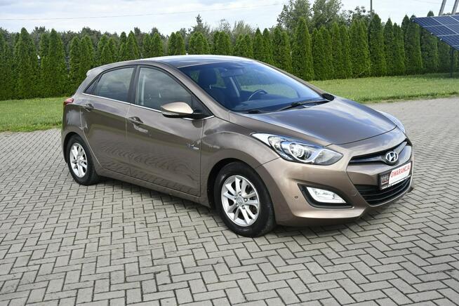 Hyundai i30 1,6benz Ledy. .Navigacja.Tempomat.El.szyby.Centralka.SERWIS