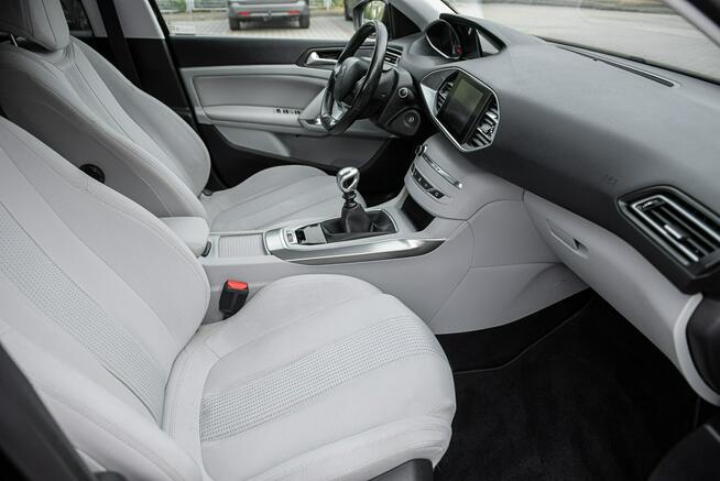 Peugeot 308 GT-Line 1.6BlueHDI 120KM ! Full Led Navi Alu ! Super Stan !