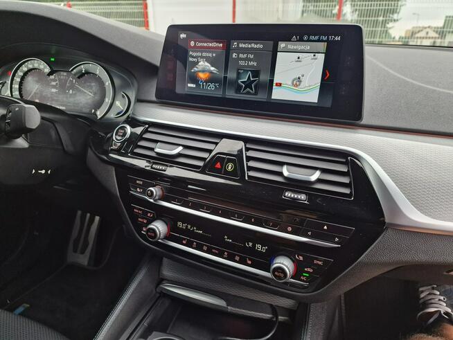 BMW Seria 5 520d xDrive M Sport