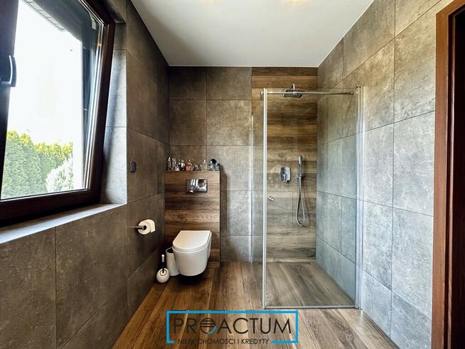 Energooszczędny dom w otulinie leśnej. 6 pokoi