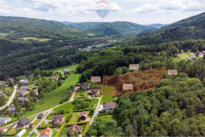 Najwyższa działka pod Czantorią – dom w lesie