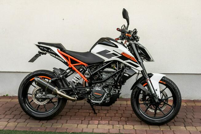 KTM duke 125 R 2020 ABS KSIĄŻKA Raty Transport Największy Wybór Moto 125 W PL