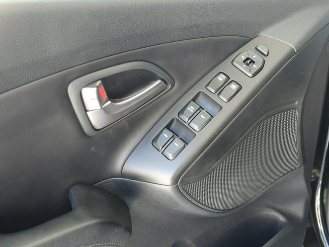 Hyundai ix35 2.0 Ben.165KM/4X4/Nawi/Kamera/Webasto/Ks.serwisowe