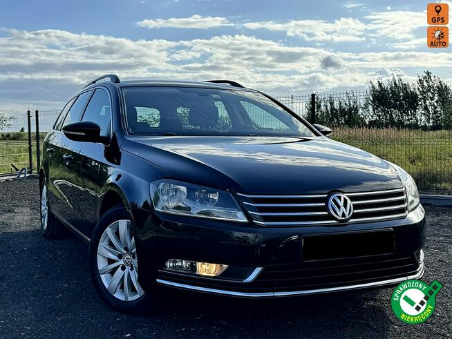 Volkswagen Passat Navi PDC Climatronic Grz. Fotele Gwarancja