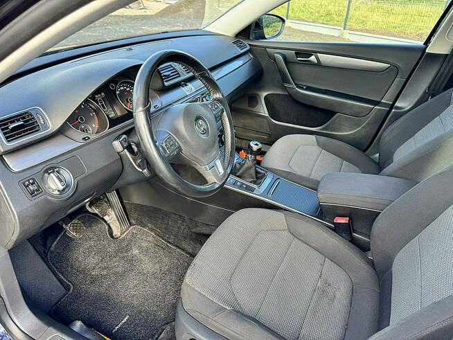 Volkswagen Passat Navi PDC Climatronic Grz. Fotele Gwarancja