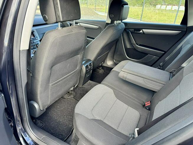 Volkswagen Passat Navi PDC Climatronic Grz. Fotele Gwarancja