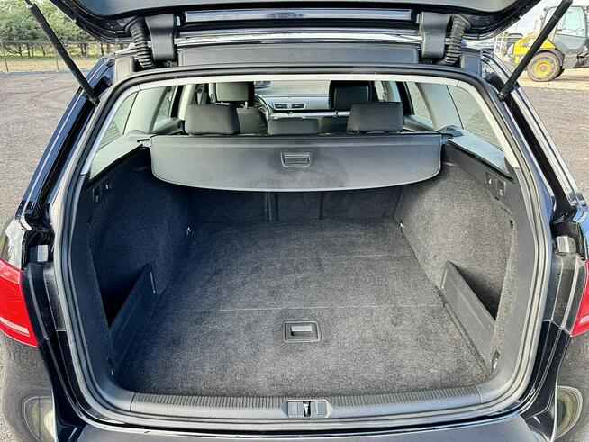 Volkswagen Passat Navi PDC Climatronic Grz. Fotele Gwarancja