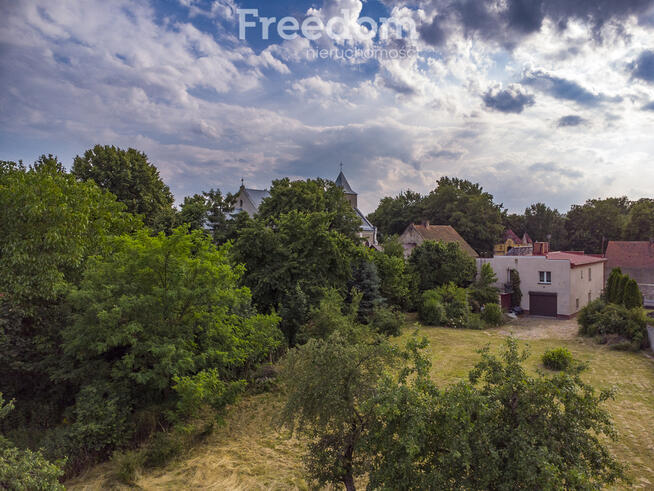 Komfortowy dom z dużą działką -idealny dla Rodziny