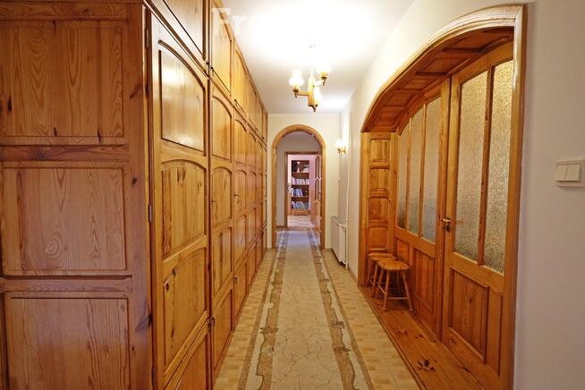 Przestronny dom rodzinny w malowniczych Prabutach.