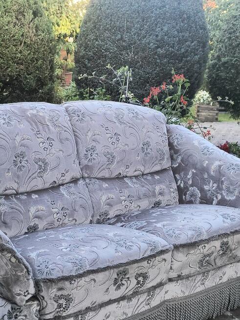 Pranie tapicerki samochodowej dywanów