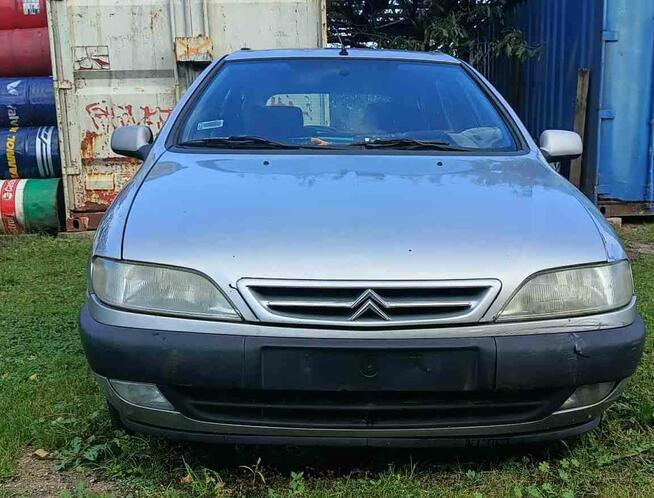 Citroen Xsara 1999 rok uszkodzony na części