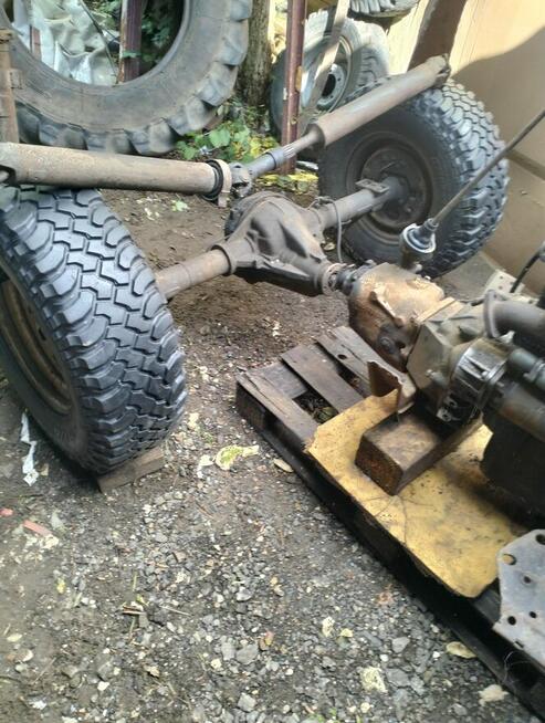 Sprzedam silnik Andoria 4C90 i szkynia biegów most wał i fel