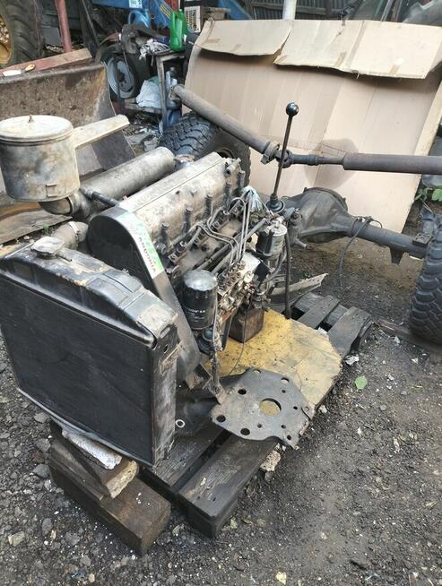 Sprzedam silnik Andoria 4C90 i szkynia biegów most wał i fel