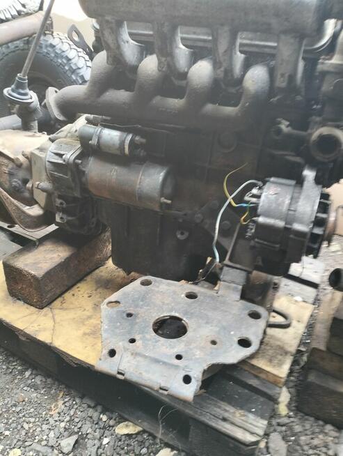 Sprzedam silnik Andoria 4C90 i szkynia biegów most wał i fel