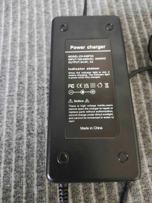 Ładowarka akumulator rower elektryczny skuter 54,6V zasilacz