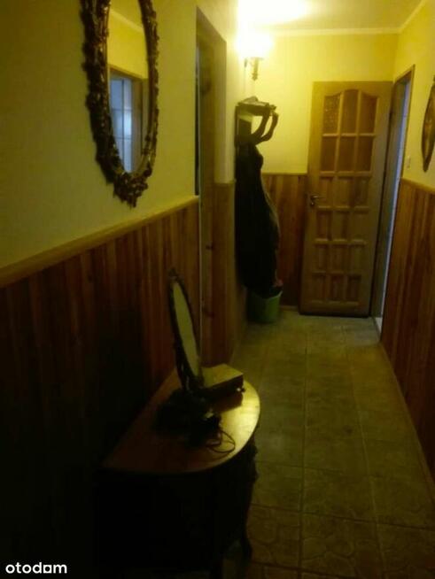 Dochodowa posiadłość, dom + magazyn, stawy i las