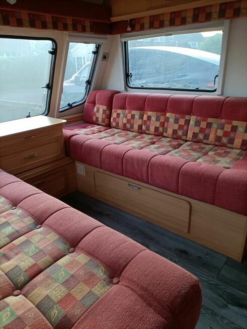 Sprzedam przyczepę kempingową