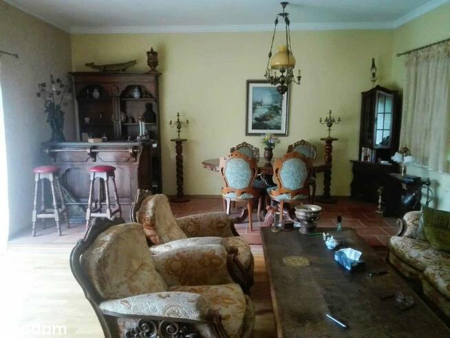 Dochodowa posiadłość, dom + magazyn, stawy i las