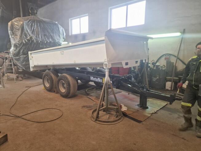 Sprzedam przyczepę budowlaną 8 ton