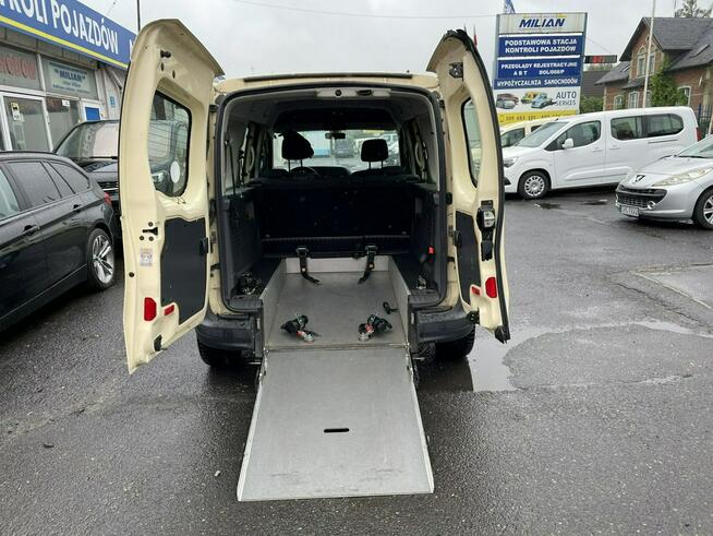 Mercedes Citan 6-osob przewozu Niepełnosprawnych inwalida rampa 2017