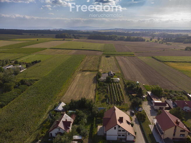 Działka budowlana 10 arów – świetna lokalizacja