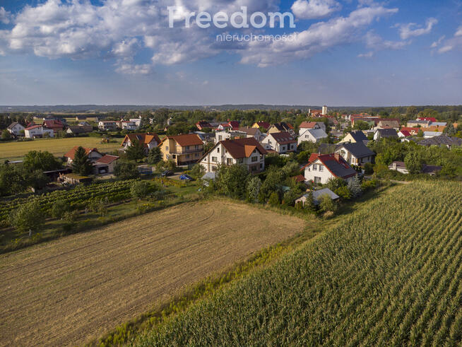 Działka budowlana 10 arów – świetna lokalizacja