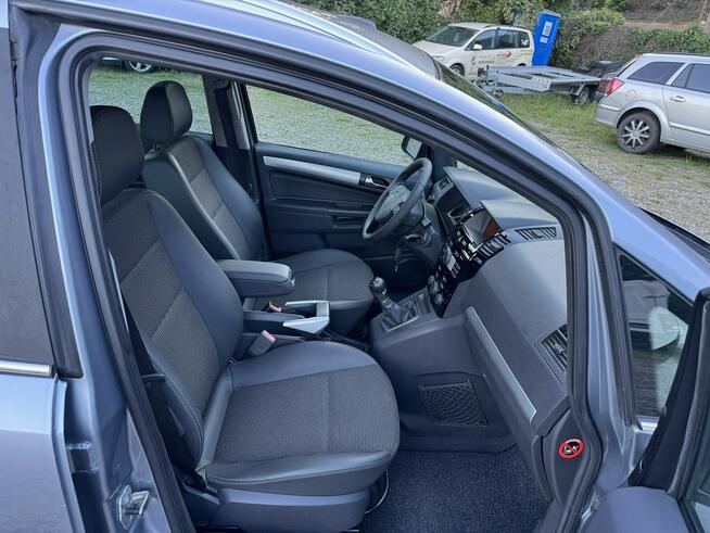 Opel Zafira LIFTING-1.8i-140km-2-Właściciel-7-Osobowy-Ksenon-Klimatronik-Tempomat