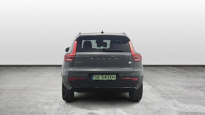 Volvo XC 40 BEV 73kWh P6 Recharge Core ! Z Polskiego Salonu ! Faktura Vat !