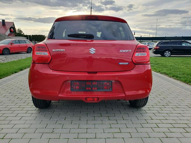 Suzuki Swift 1.2 Benzyna 82KM 2021r Ledy Kamera Radar Asystent Pasa Raty Zamiana