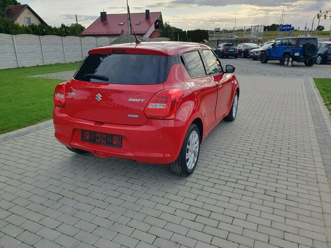 Suzuki Swift 1.2 Benzyna 82KM 2021r Ledy Kamera Radar Asystent Pasa Raty Zamiana