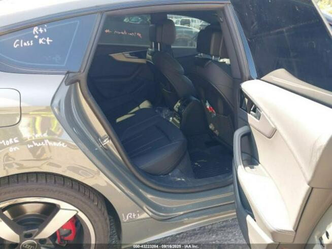 A5 Premium Plus 45 S-line